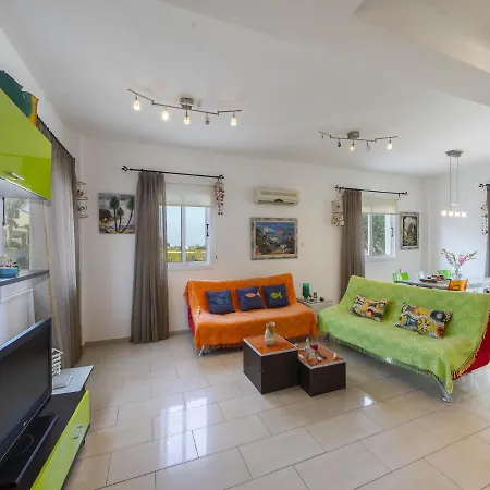 Imagine And Your Family Renting Luxury Minutes From The Beach, Protaras 1501 Villa Paralimni